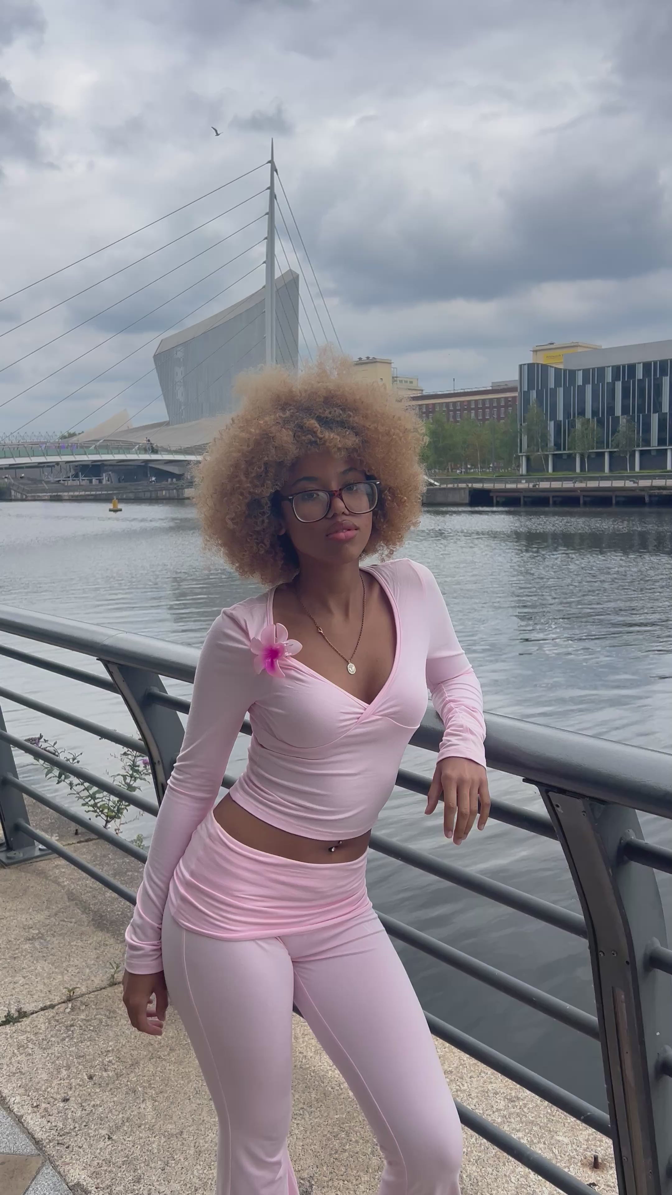 Wúmí Pink Flared Bottoms